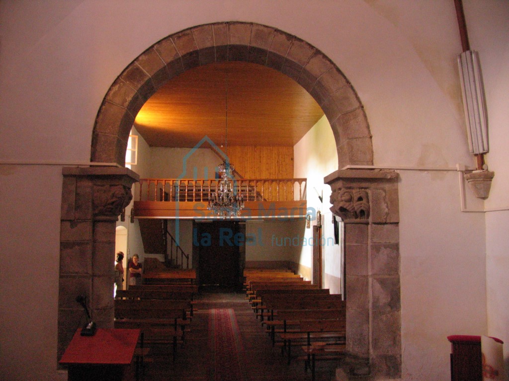 Arco triunfal desde la cabecera