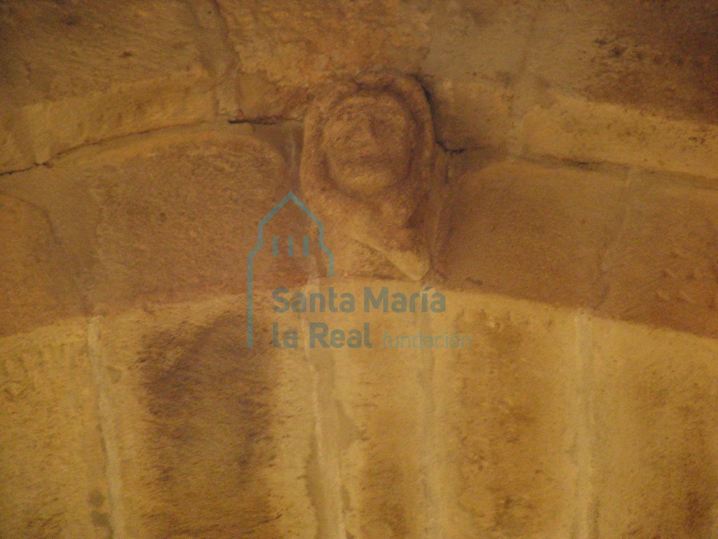 Detalle de la clave del arco triunfal Detalle de la clave del arco triunfal