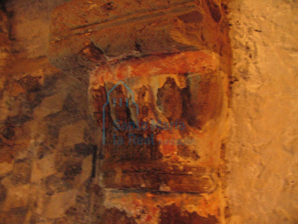 Capitel derecho del absidiolo derecho