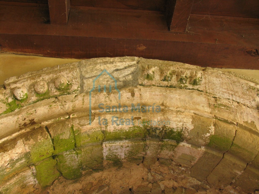 Clave del arco de la portada sur