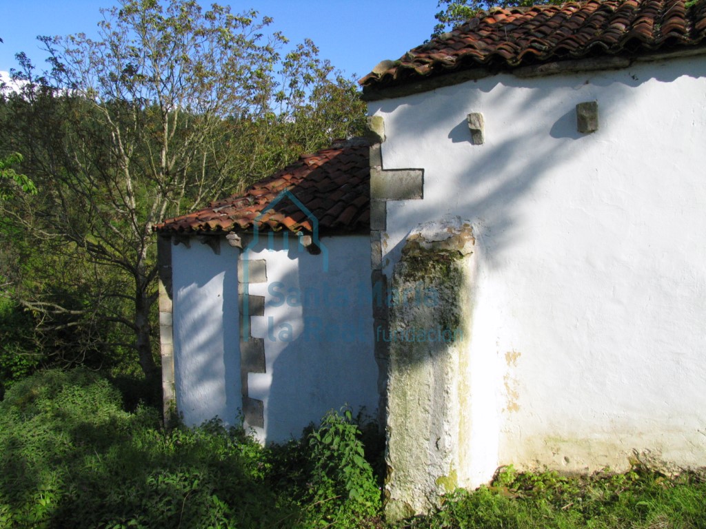 Lado izquierdo del ábside