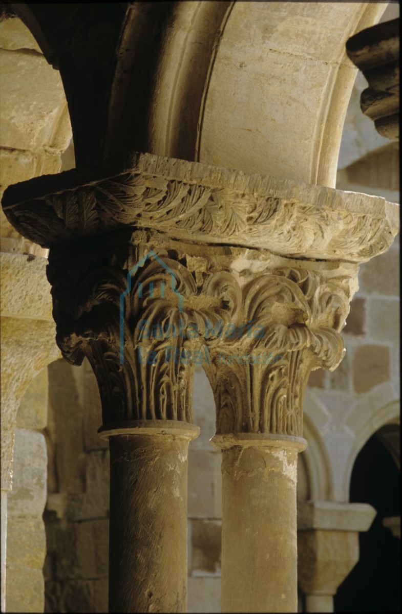 Capiteles. Claustro del Monasterio Capiteles. Claustro del Monasterio