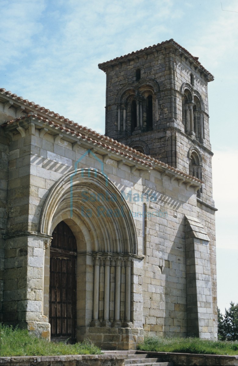 Ermita de Santa Cecilia. Fachada principal.