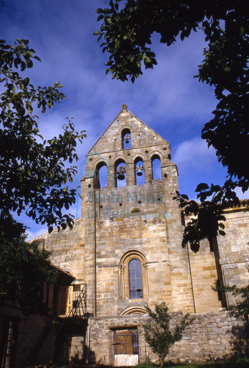 Espadaña de la iglesia del monasterio