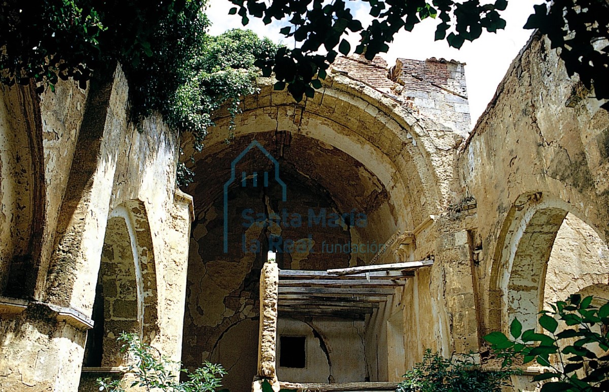 Interior de la iglesia