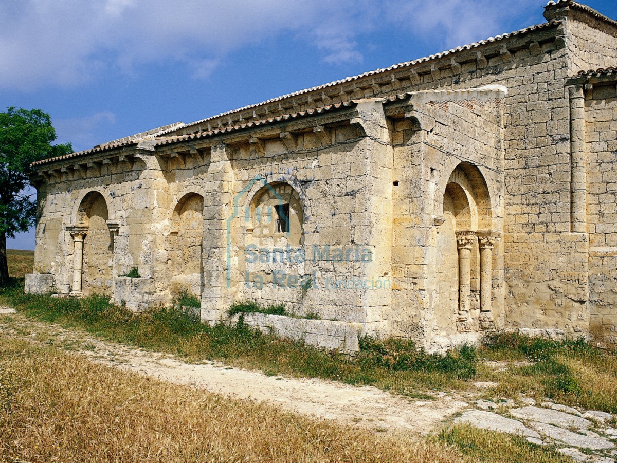 Pórtico cegado