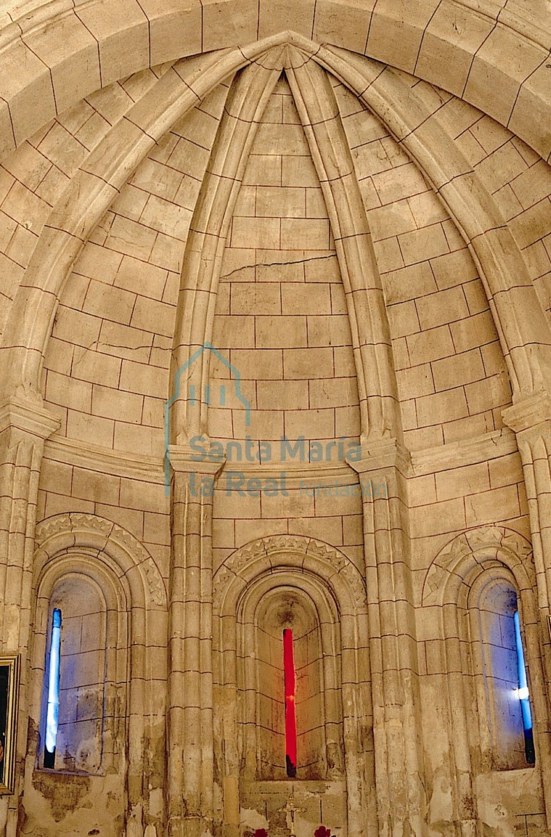 Interior de la capilla mayor