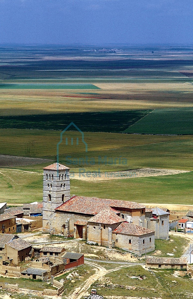 Vista de la iglesia desde el castillo