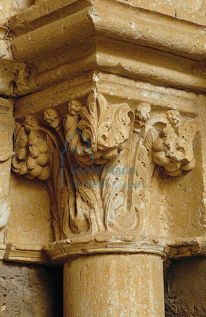 Capitel de la portada occidental