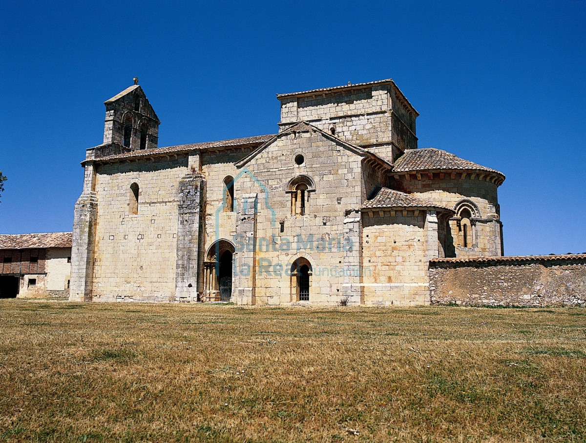 Exterior. Lado sur