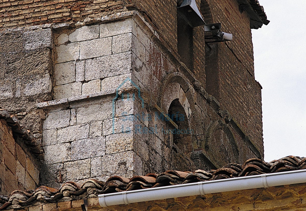 Detalle de la espadaña