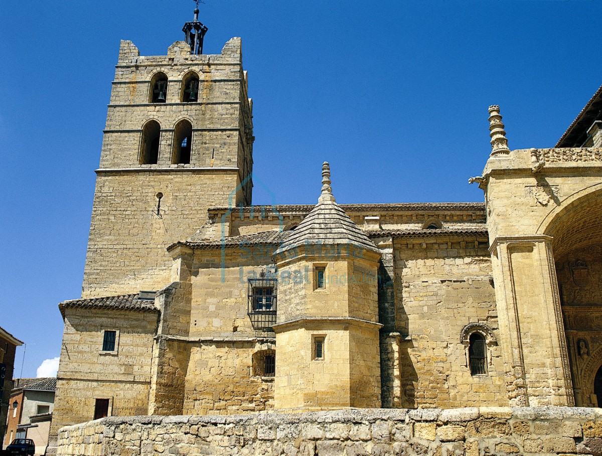 Exterior Exterior