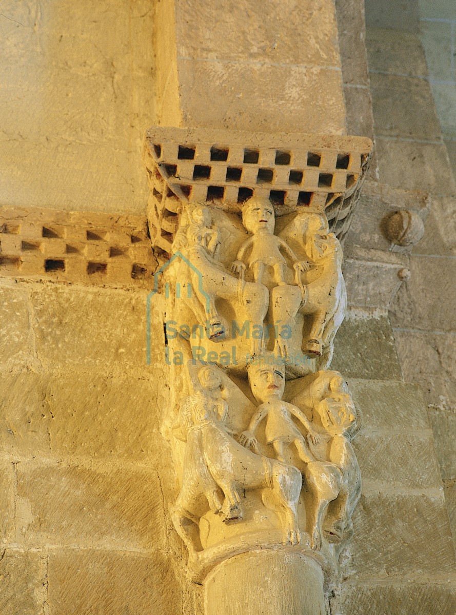 Capitel del arco triunfal, lado de la epístola