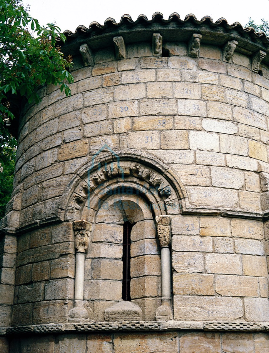 Ventana del ábside