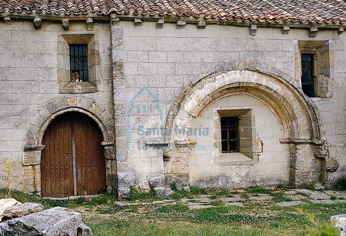 Muro sur de la nave