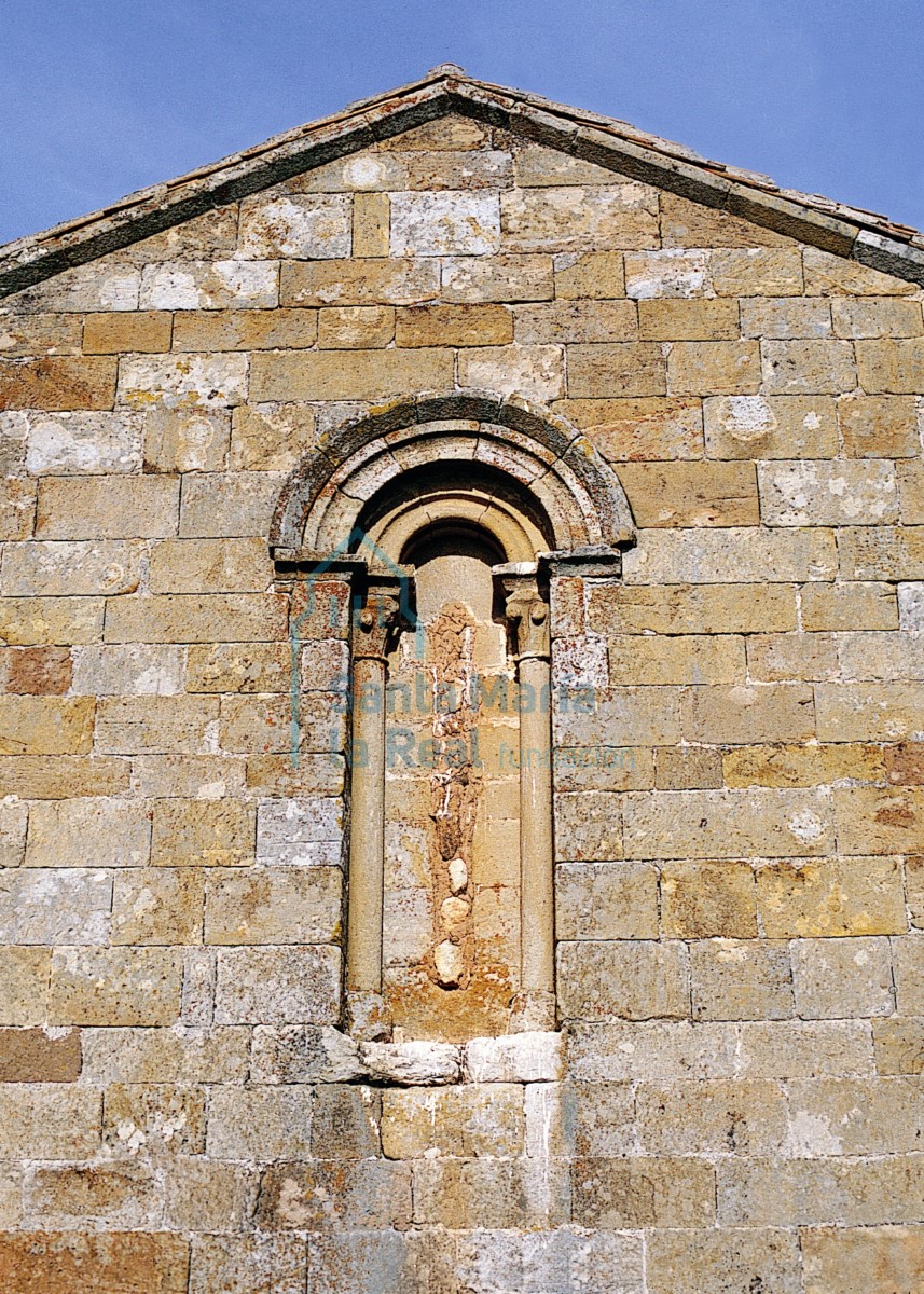 Ventana del ábside