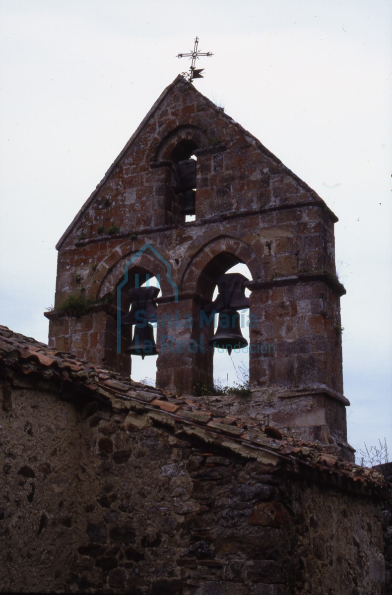 Vista de la espadaña