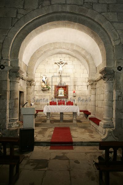 Interior de la cabecera