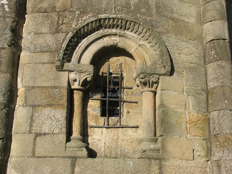 Ventana del ábside