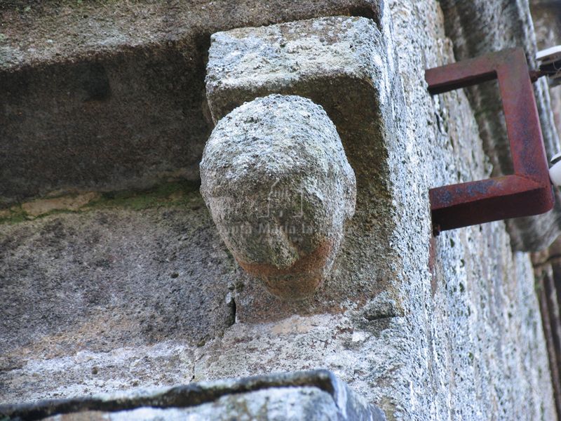 Canecillo del muro septentrional