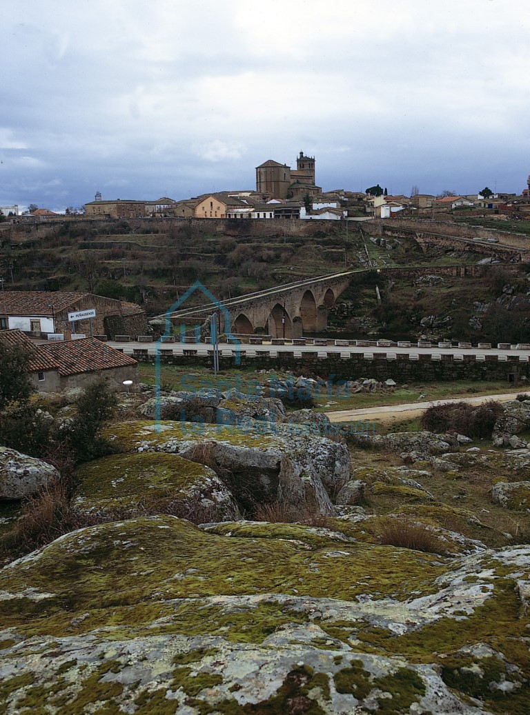 Vista de Ledesma desde el noreste