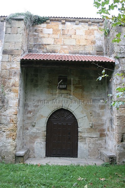 Portada del santuario