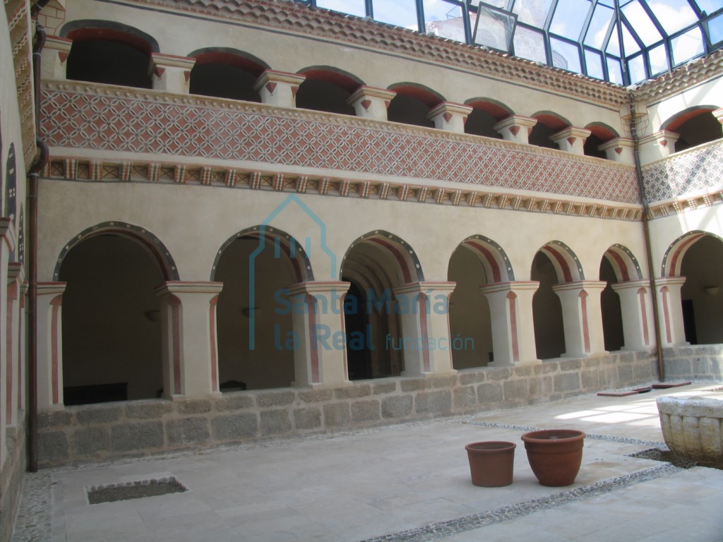 Interior del claustro