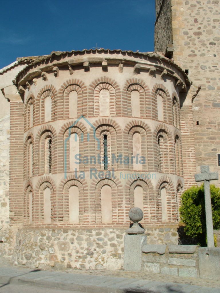 Ábside exterior