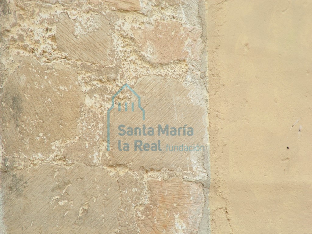 Sillares talladas a hacha