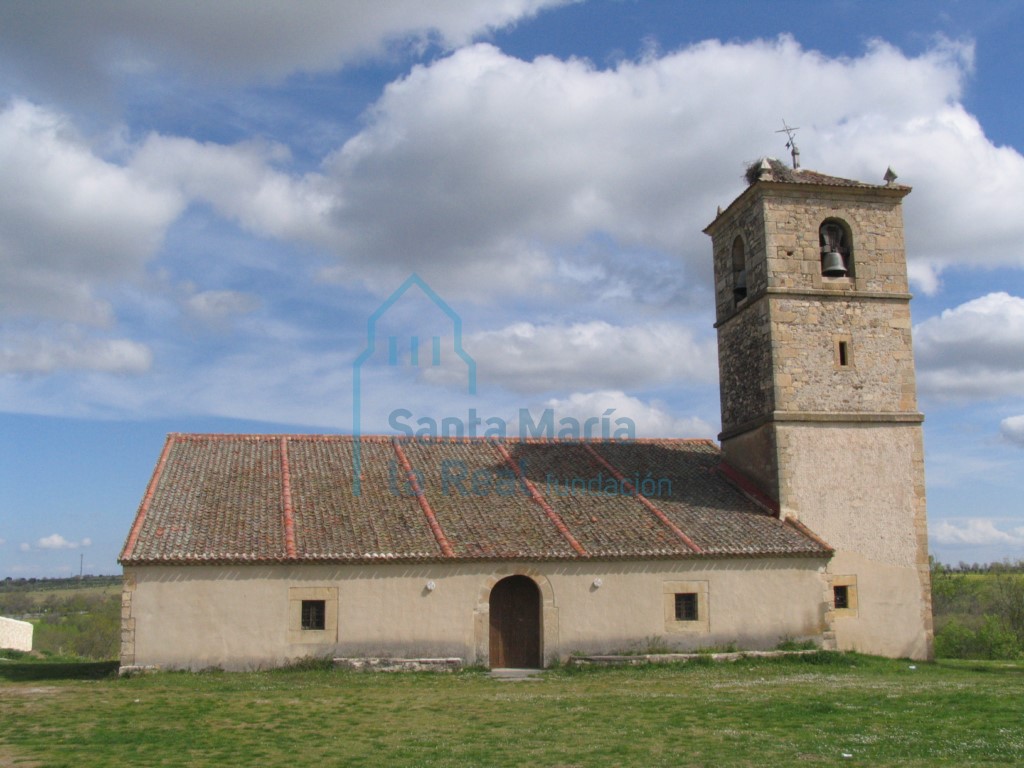 Exterior desde el sur
