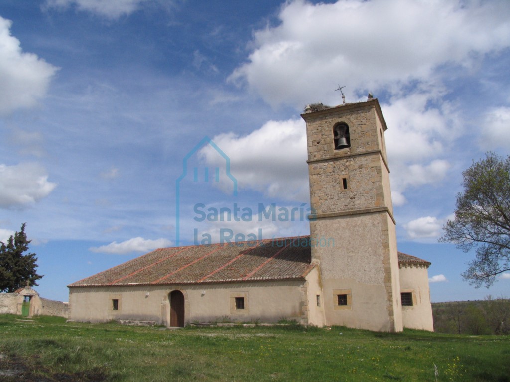 La iglesia desde el sureste