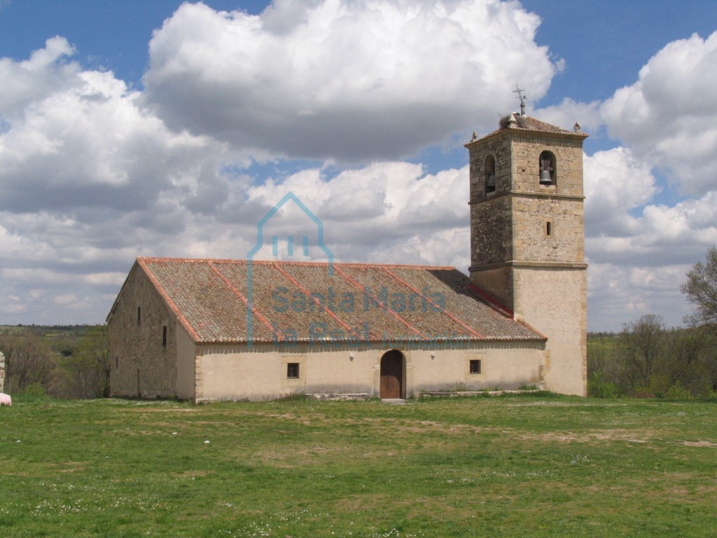 Exterior desde el suroeste
