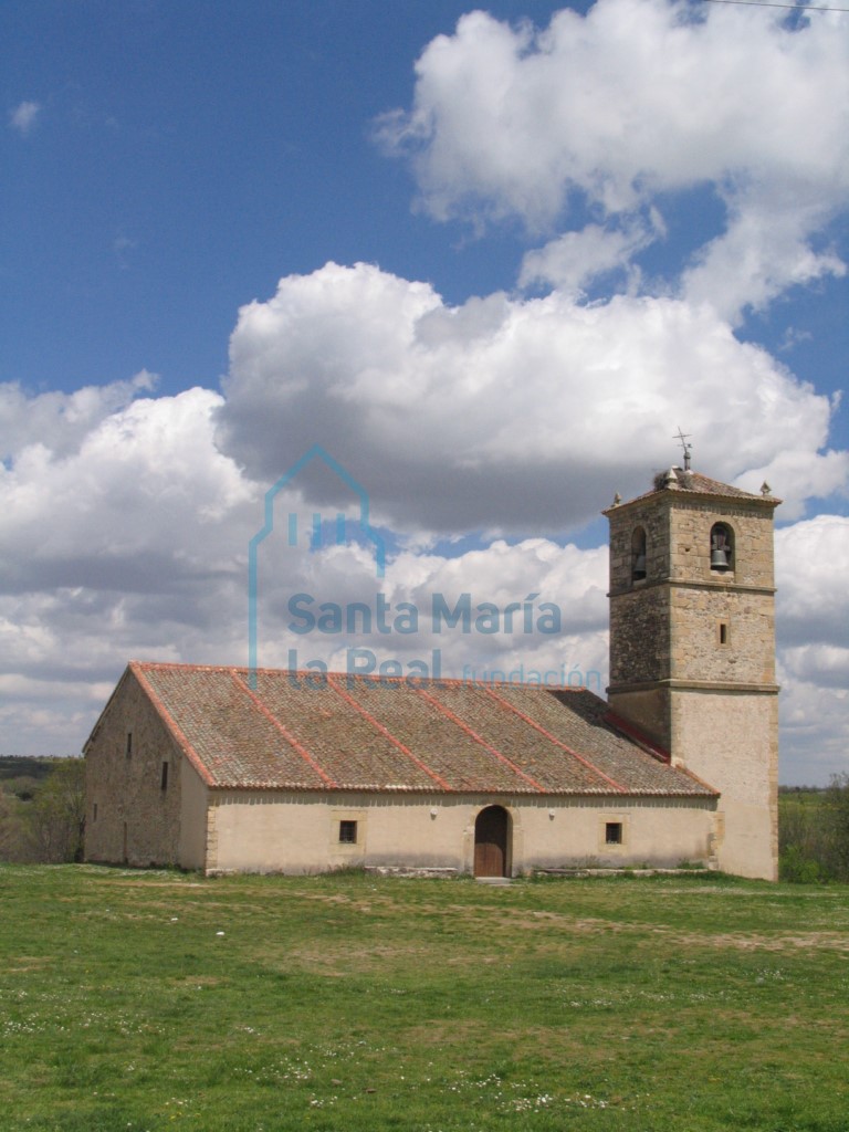 Exterior desde el suroeste