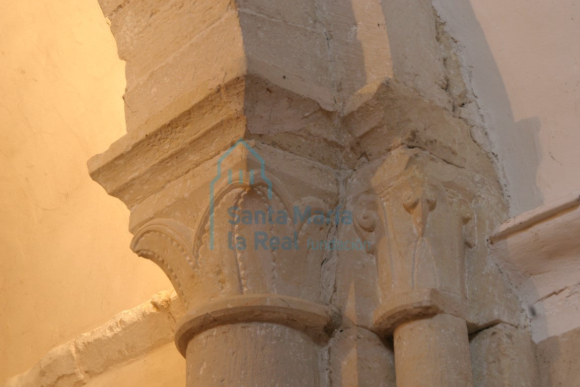 Capiteles del ábside norte