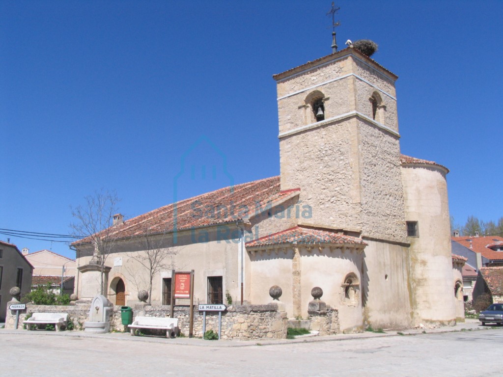 La iglesia desde el sureste