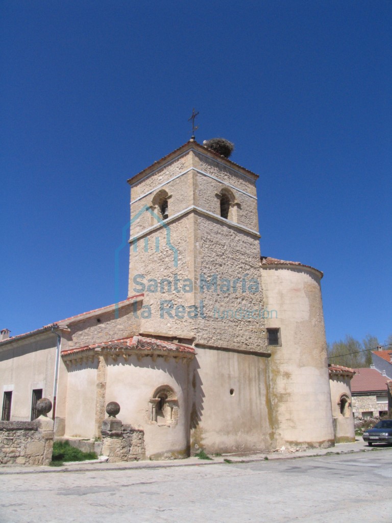 La iglesia desde el sureste