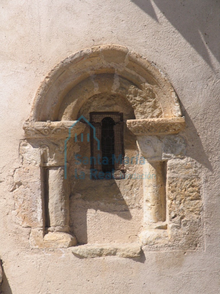 Ventan absidal Ventan absidal