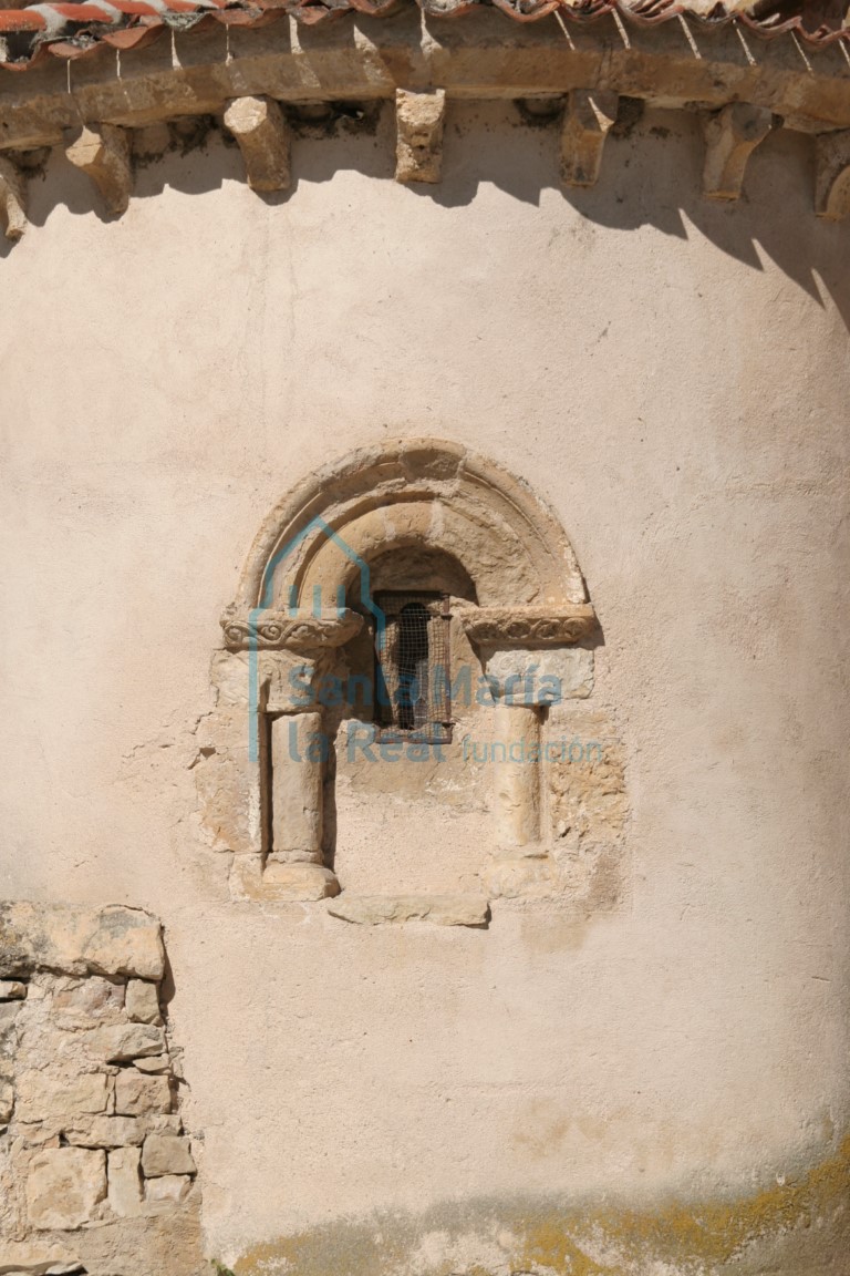 Ventana absidal