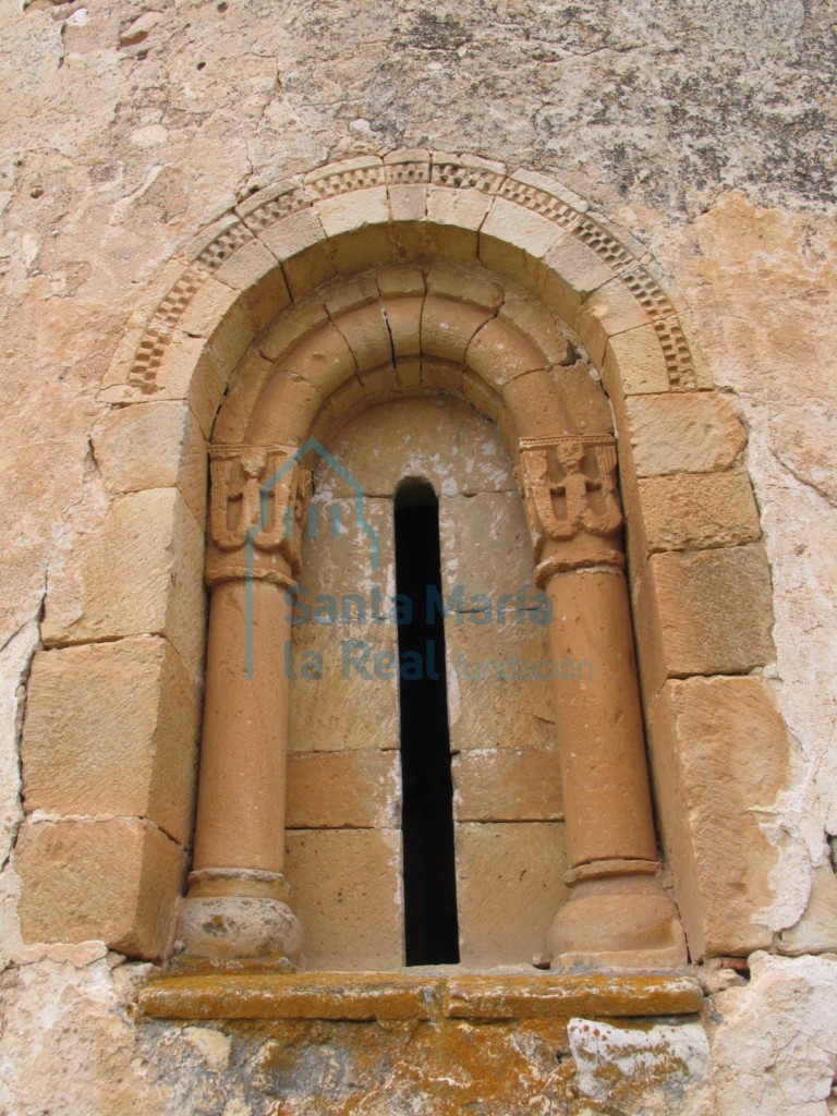 Ventana del ábside