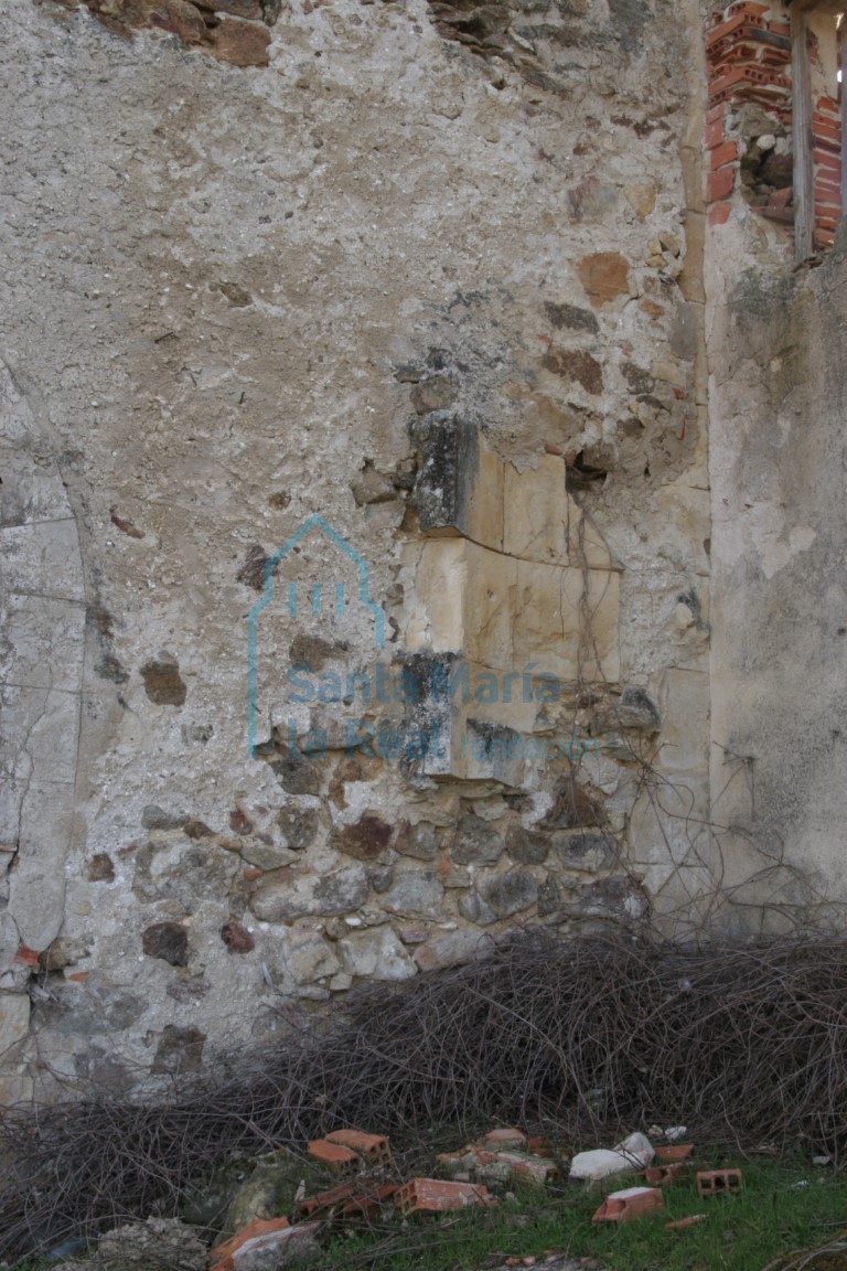 Detalle interior del muro