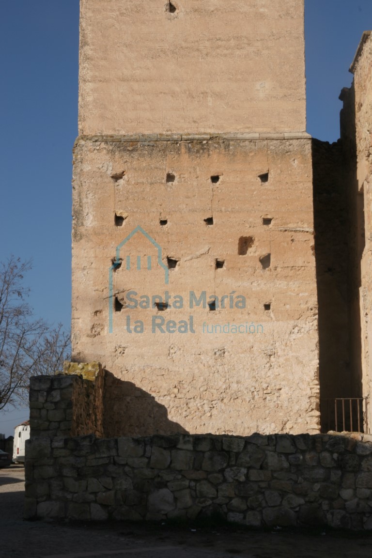 Parte del muro oriental de la torre
