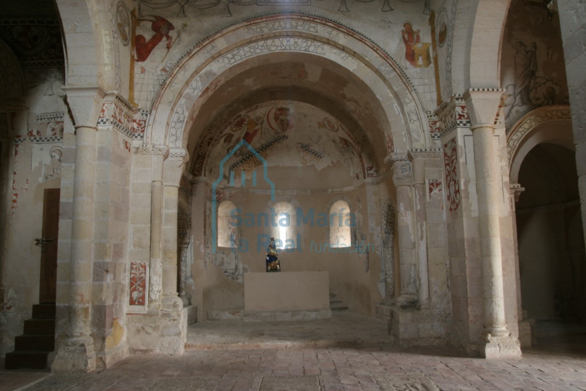 Interior de la iglesia