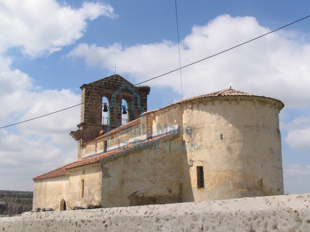 La iglesia desde el sureste