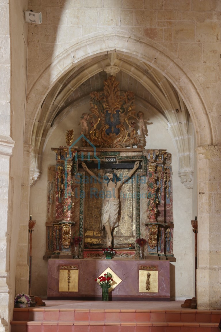 Interior del ábside meridional