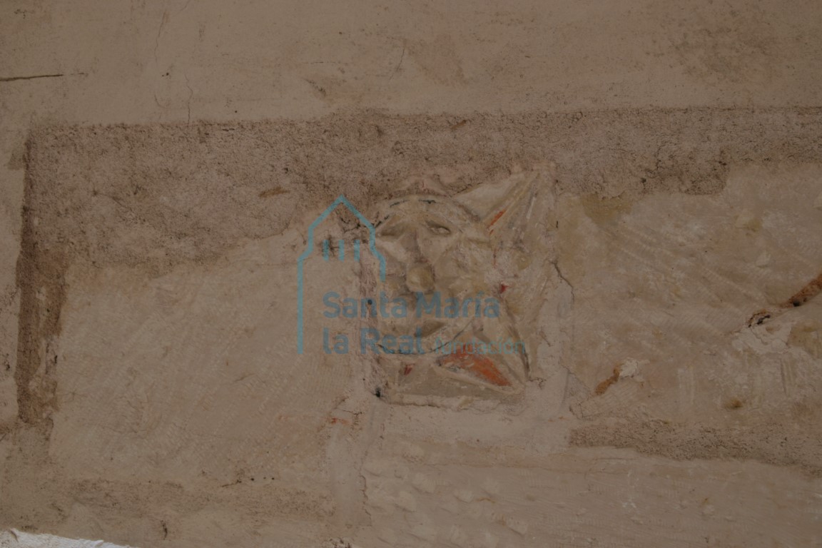 Dovela reutilizada, en el interior