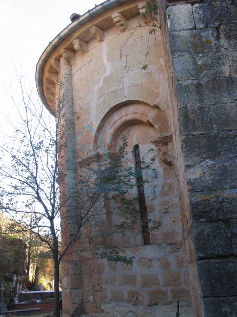 Vista del ábside desde el noreste