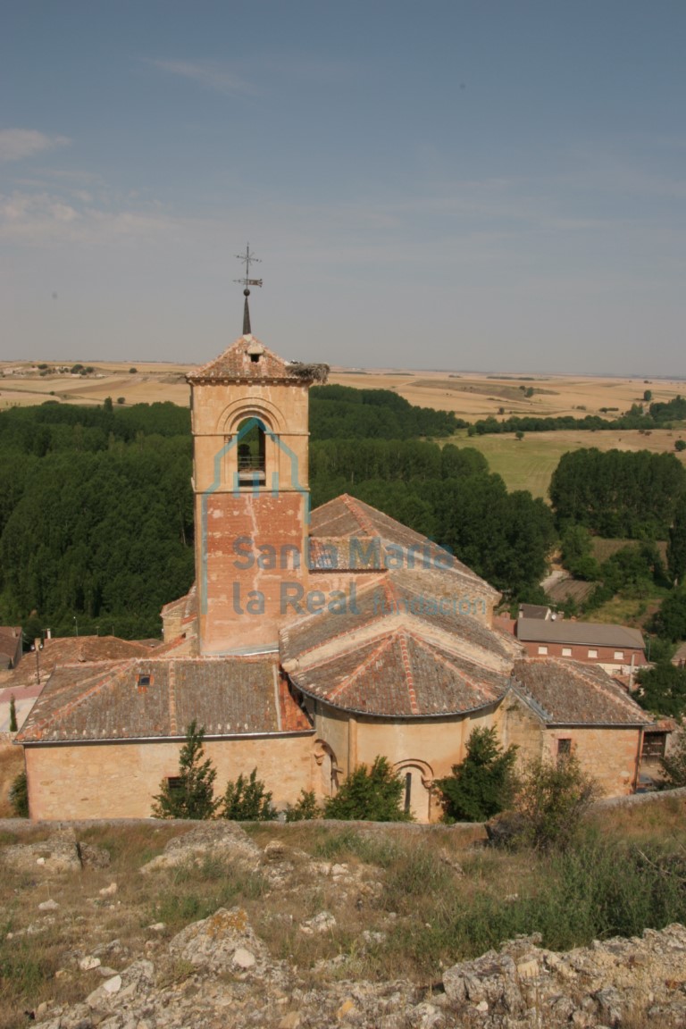 Vista este de la iglesia