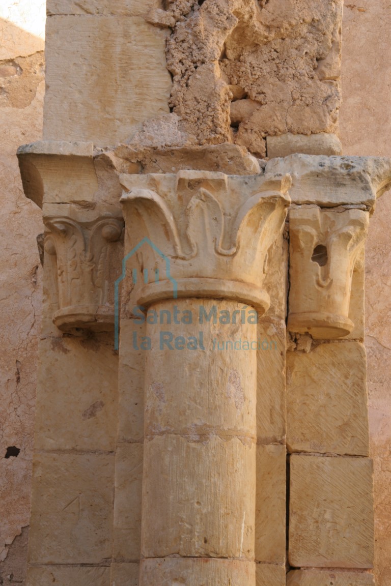 Capiteles de un arco formero