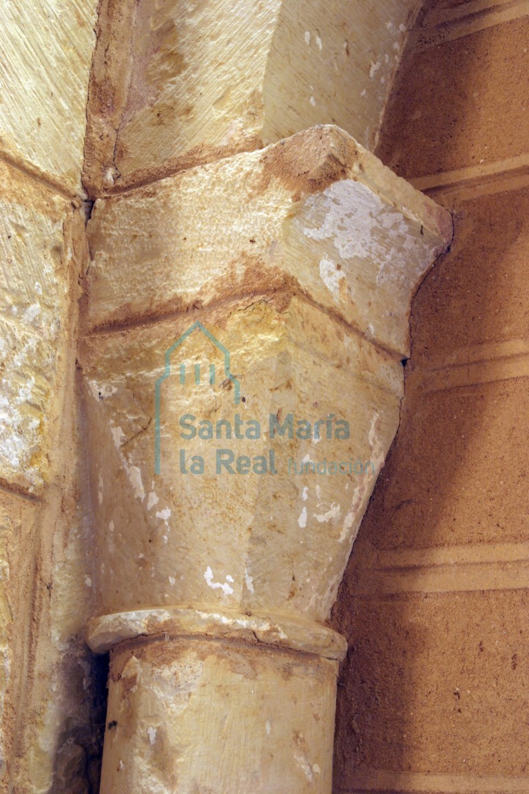 Capitel del presbiterio