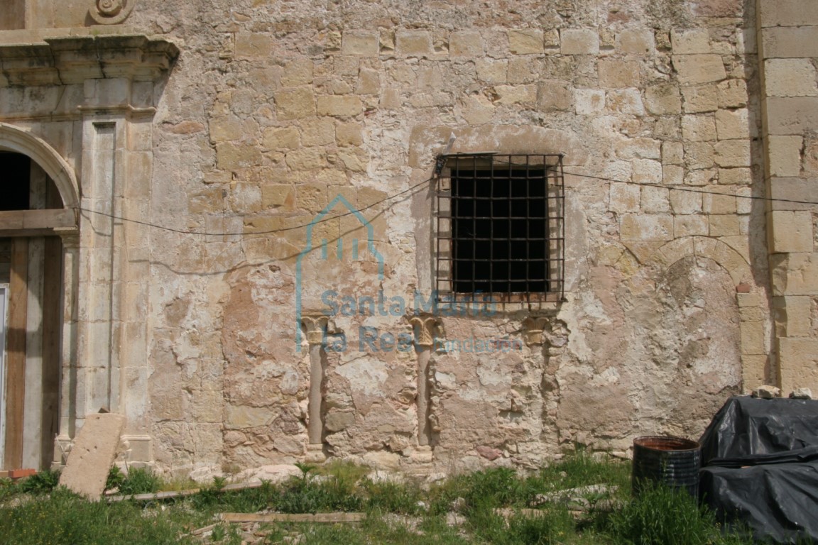 Exterior de la galeria porticada